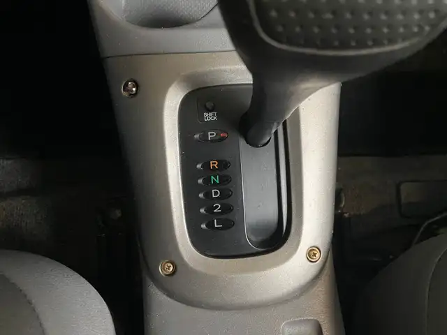Toyota Rav4 view 14