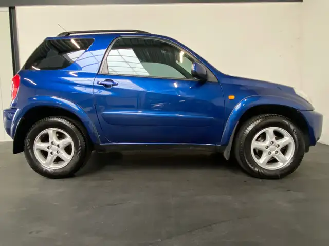 Toyota Rav4 view 18