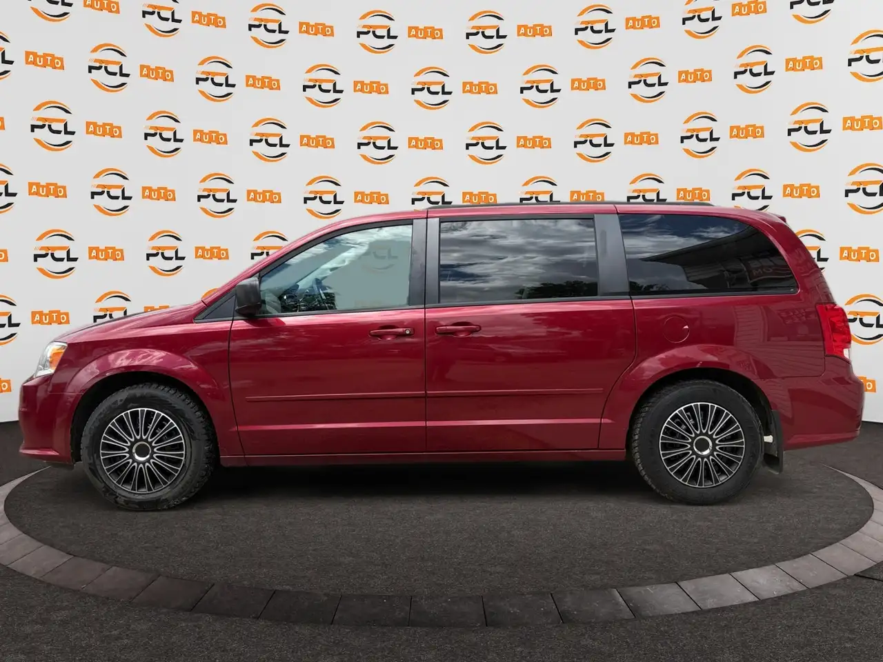 Dodge Grand Caravan fotografie Dodge Grand Caravan
