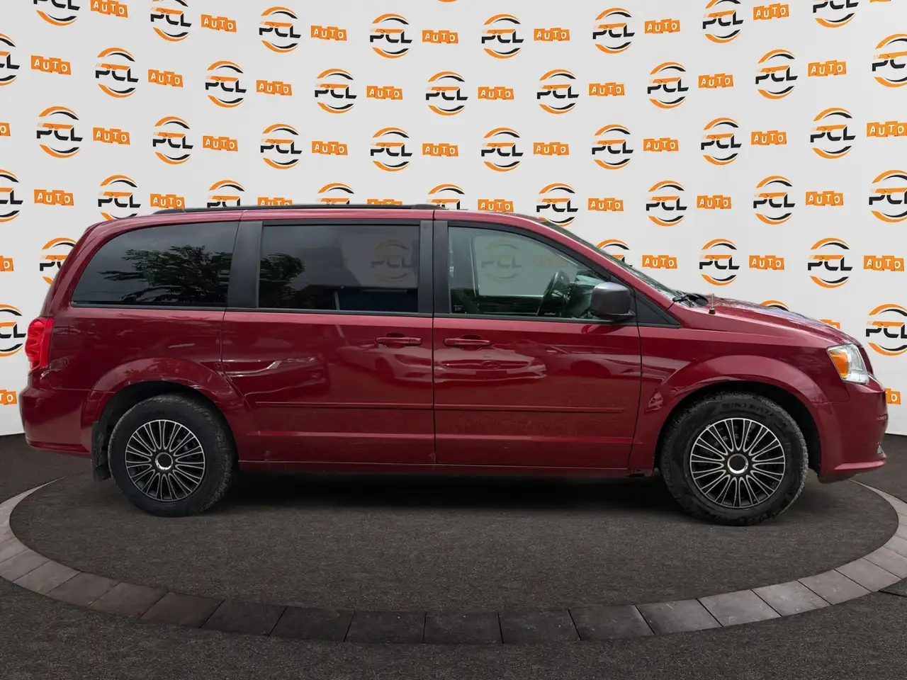 Dodge Grand Caravan fotografie Dodge Grand Caravan