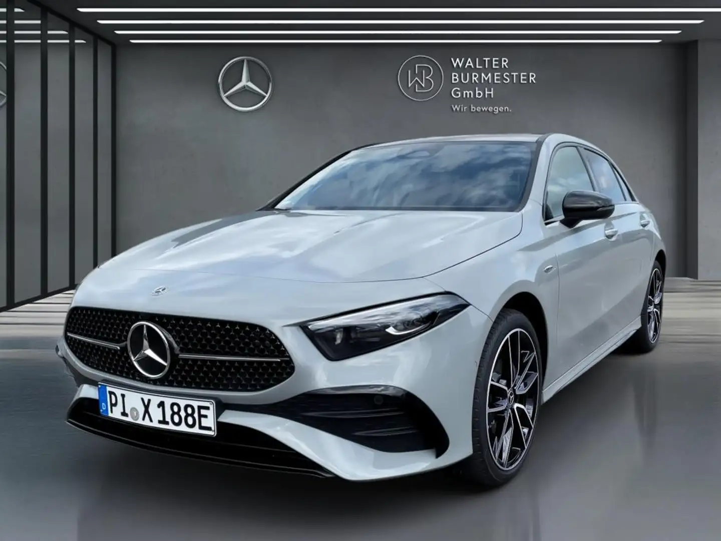 Mercedes-Benz A 250 e  +AMG+Night+MBUX+PANO+KAMERA+AHK+HuD+SHZ Grau - 1