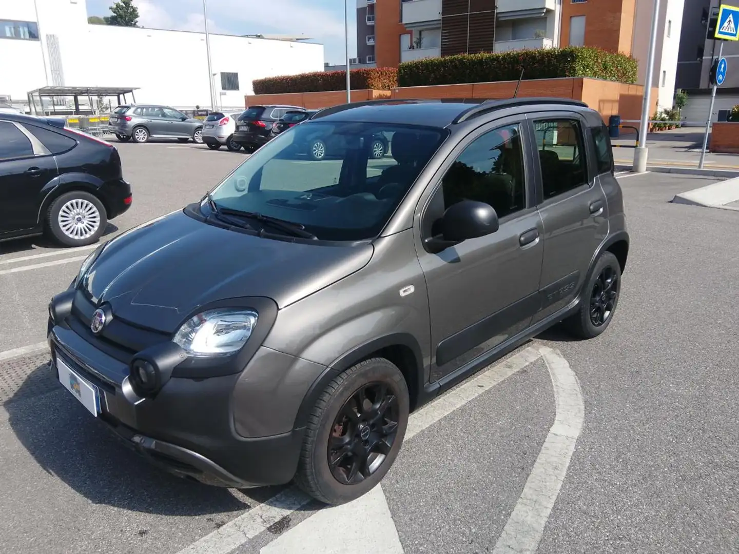 Fiat Panda Cross SPORT Grigio - 1