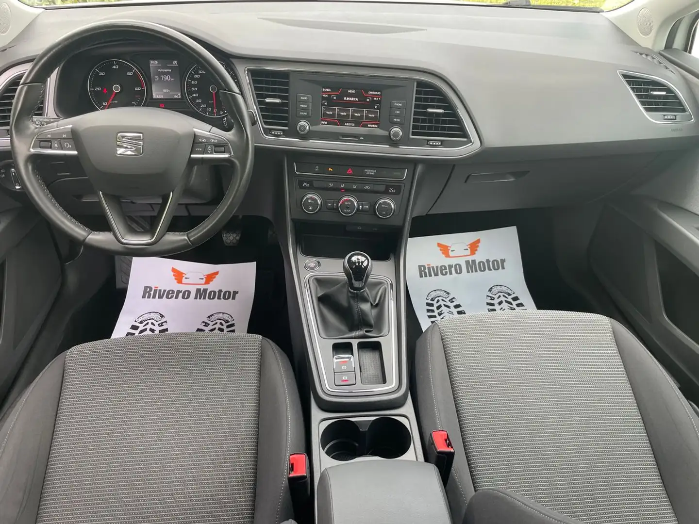 SEAT Leon ST 1.6TDI CR S&S Style 115 Blanco - 2