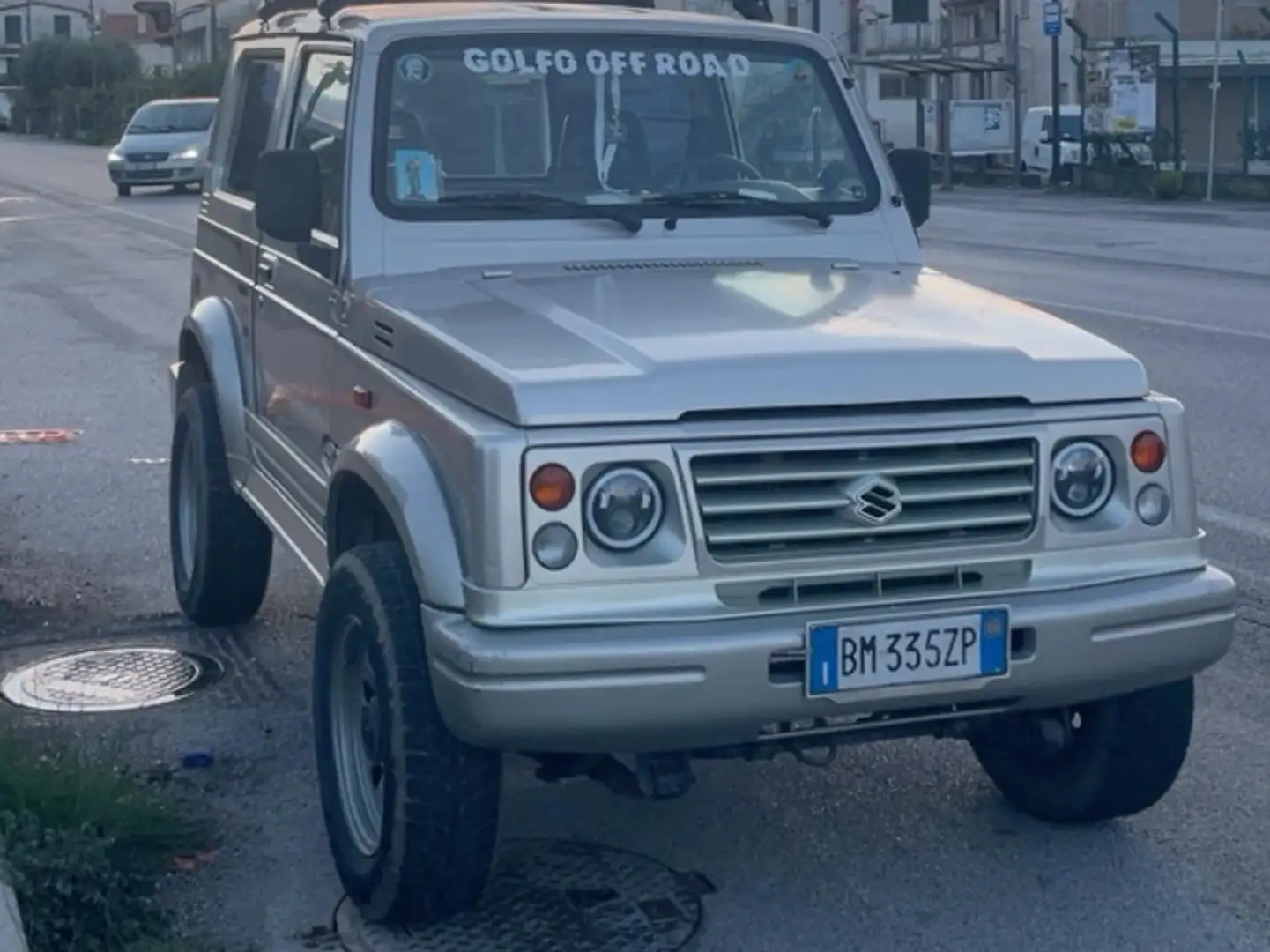 Suzuki Samurai SamuraiBerlina 1.3 VX De Luxe cat. Béžová - 1