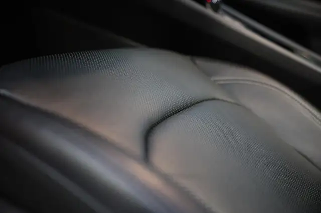 Jeep Compass view 26