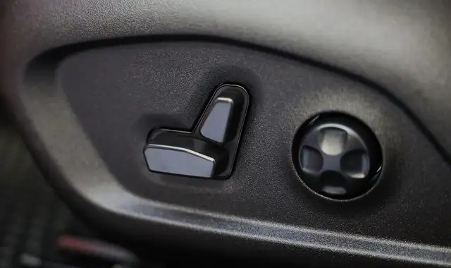 Jeep Compass view 11