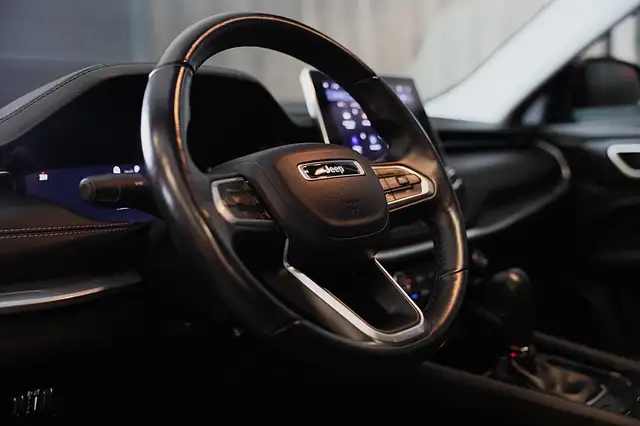 Jeep Compass view 7