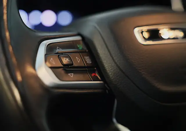 Jeep Compass view 28