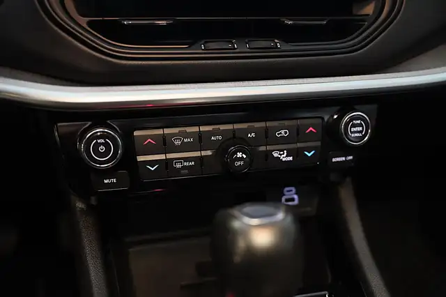 Jeep Compass view 27