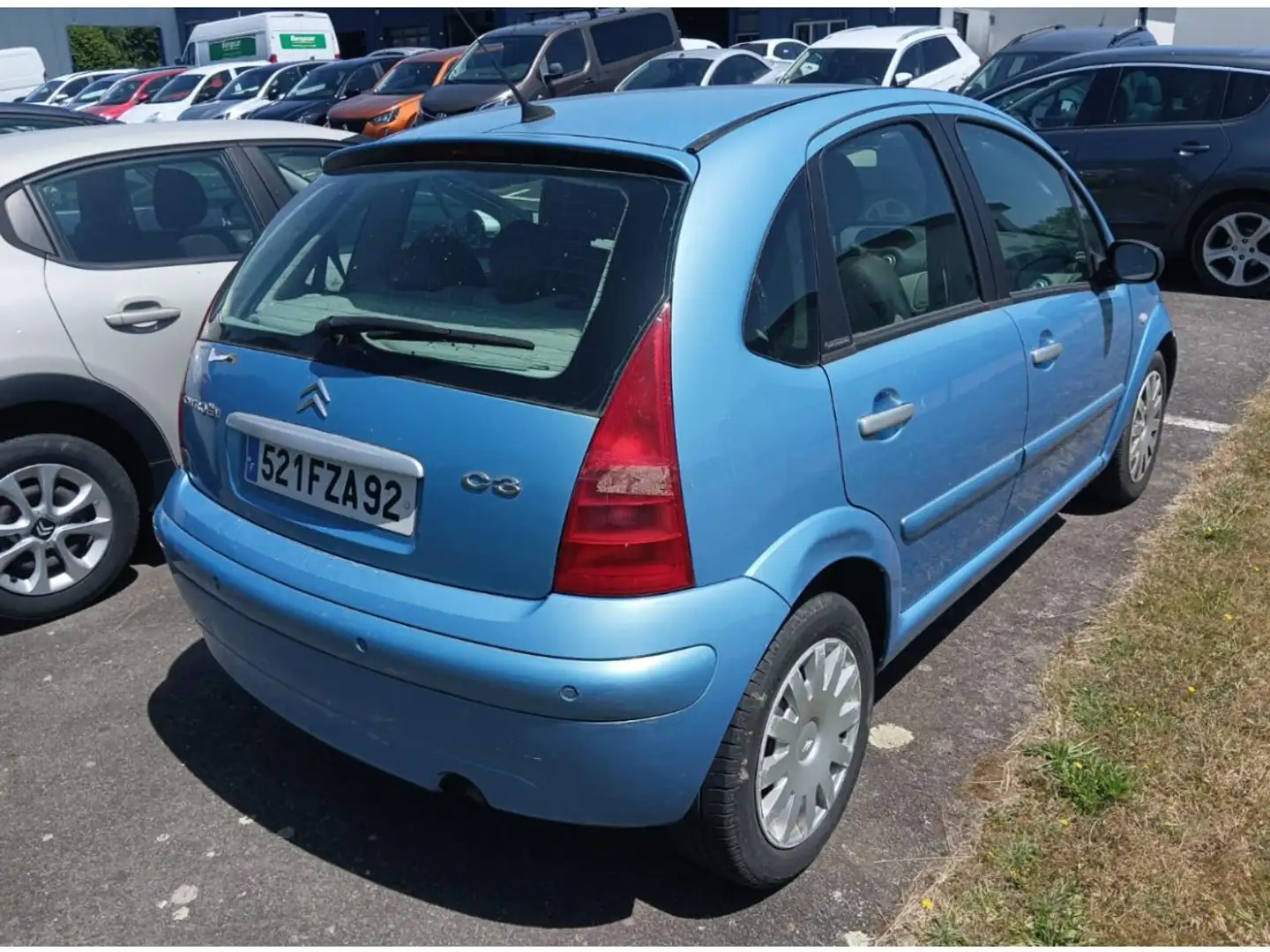 Citroen C3 1.4i  BERLINE Exclusive PHASE 1 Bleu - 2