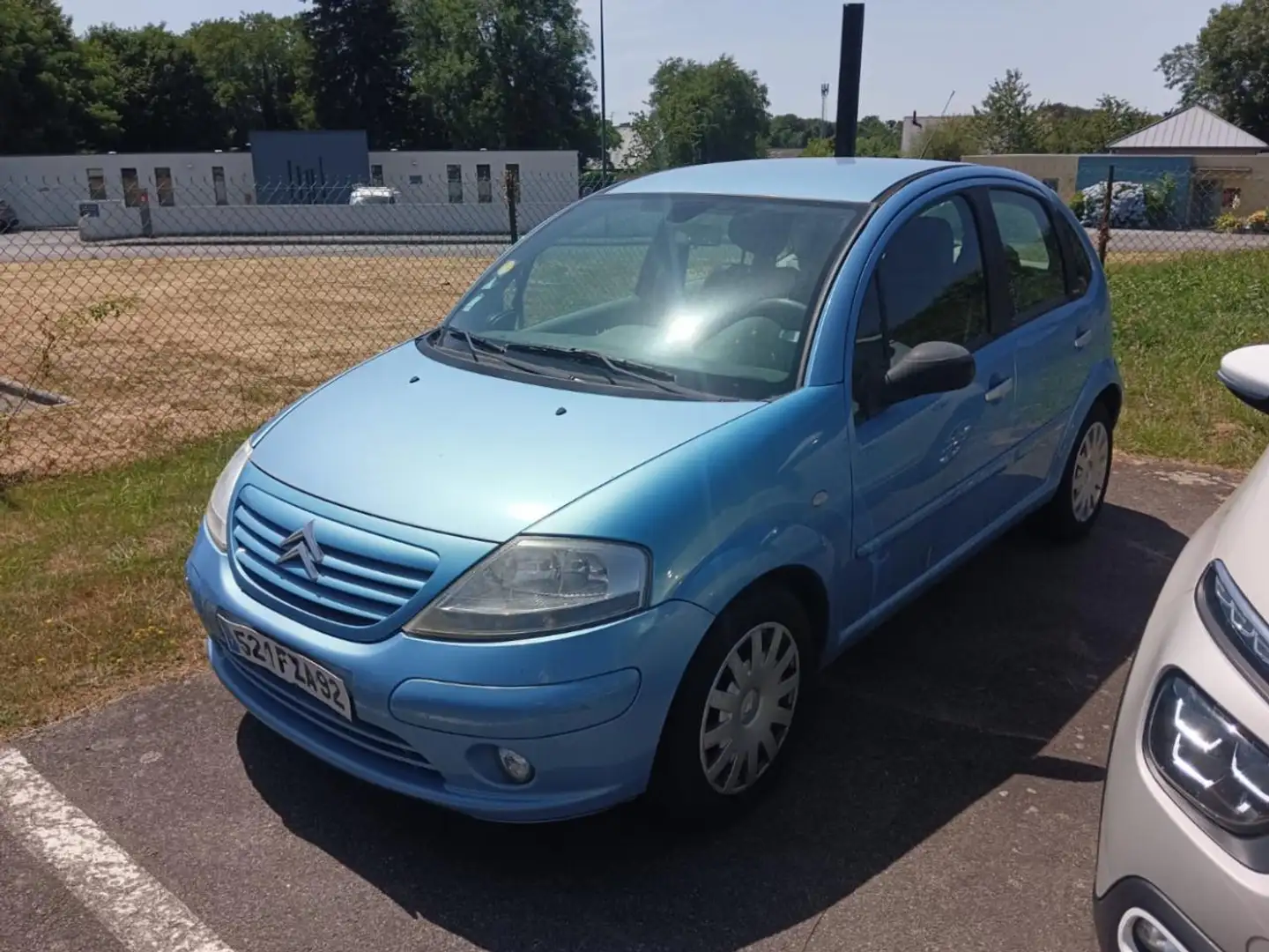 Citroen C3 1.4i  BERLINE Exclusive PHASE 1 Bleu - 1