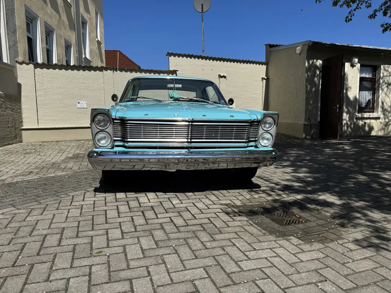 Ford Custom 500, foto 2