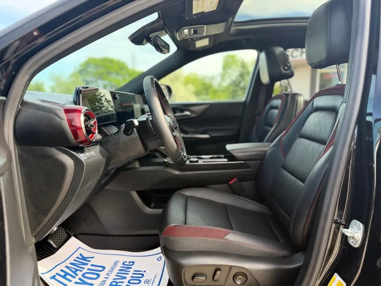 Chevrolet Equinox photo Chevrolet Equinox