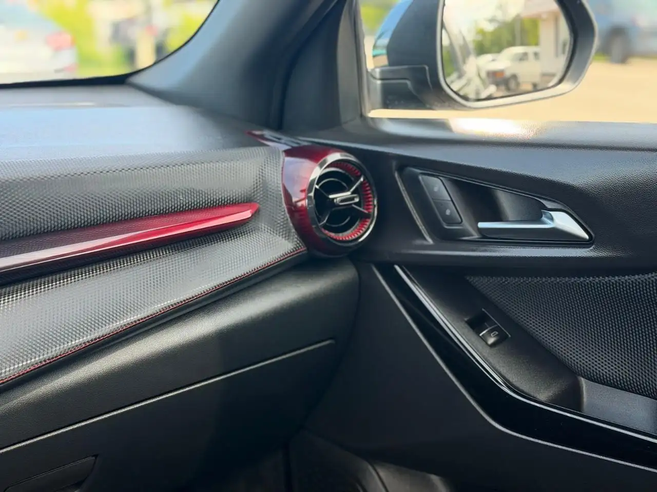 Chevrolet Equinox photo Chevrolet Equinox