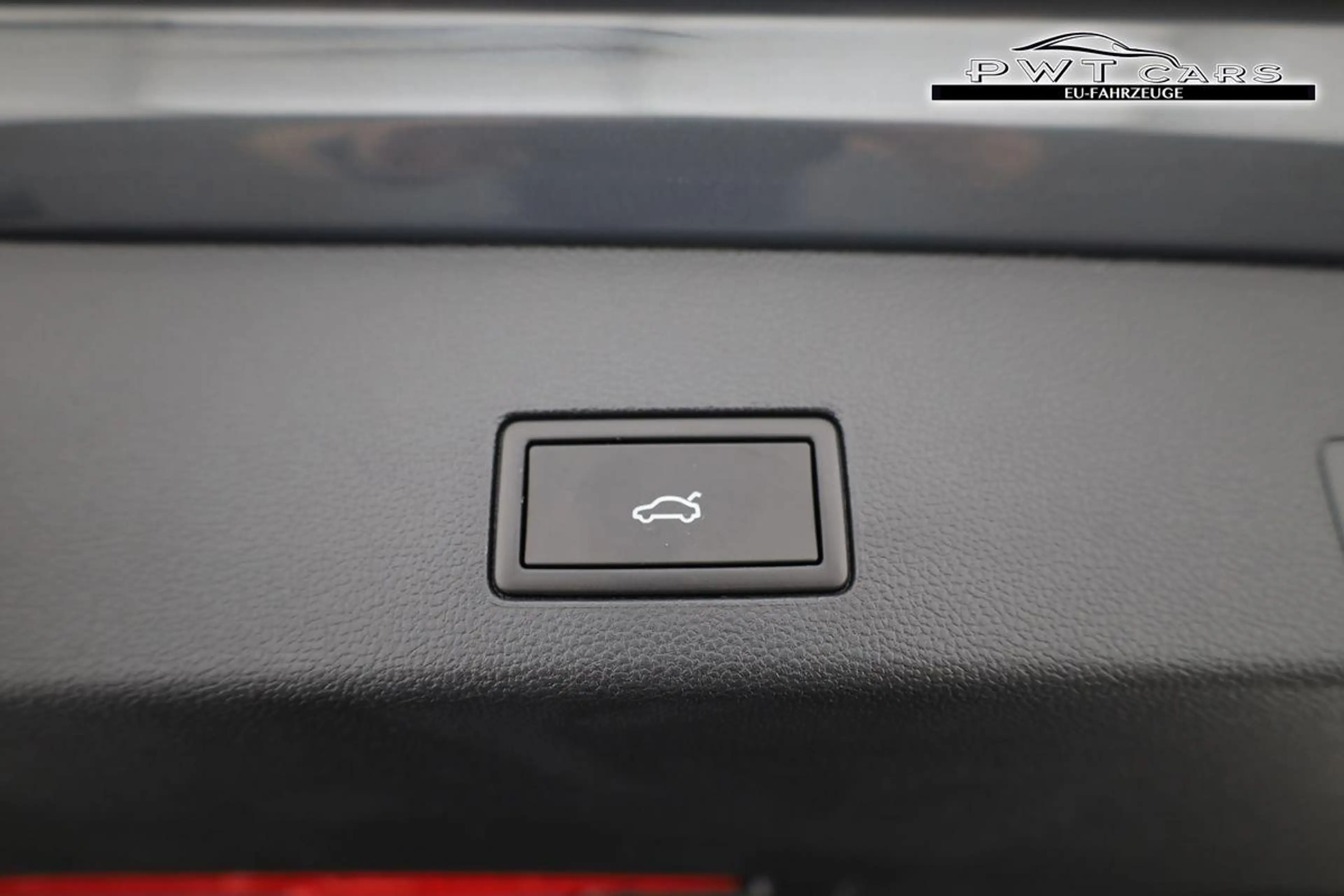 Volkswagen Golf Variant 1.5 TSI 110 kW Life VIII Life, easyOpen, Kamera... — photo 12