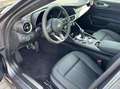 Alfa Romeo Giulia Ti Q4 Assis. Navi Kam Leder schwarz M+S-Allwetter Grau - thumbnail 4