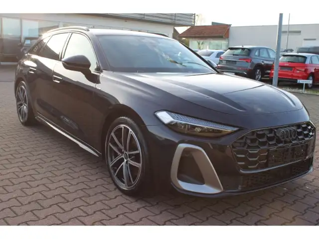 Audi A5 view 3