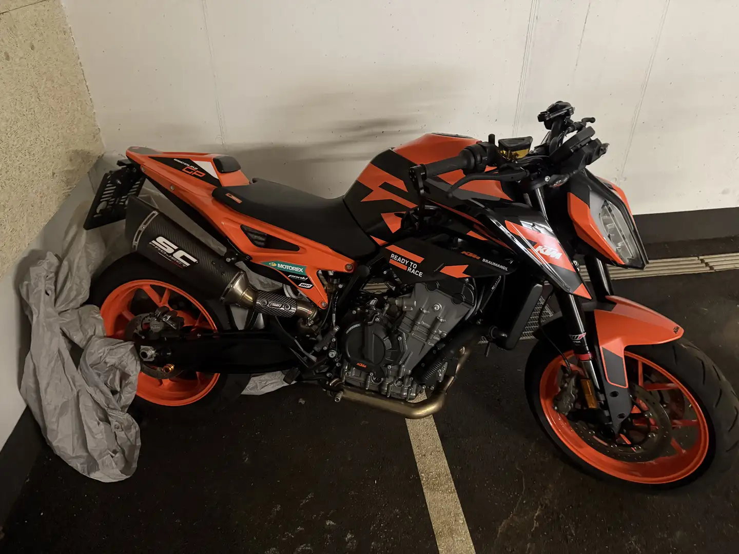 KTM 890 Duke Gp Edition Orange - 2