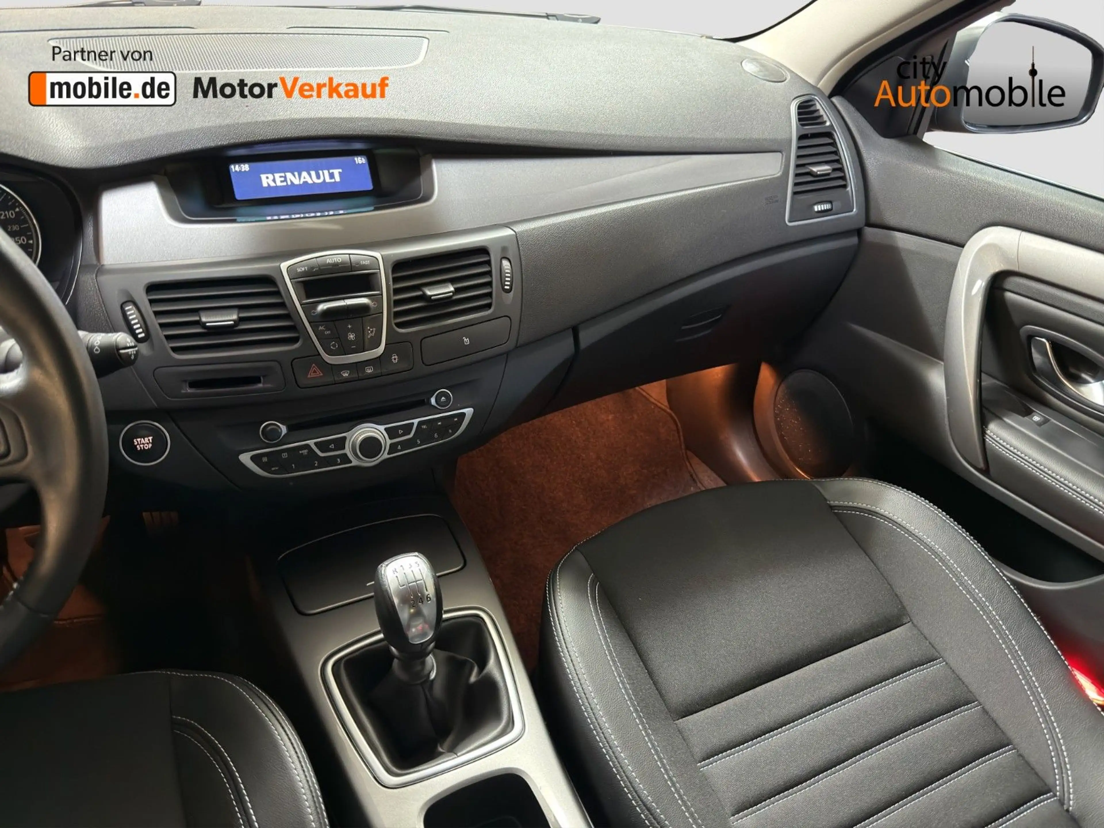 Renault Laguna III Grandtour Paris/1.Hand/Leder/PDC/BT — photo 14