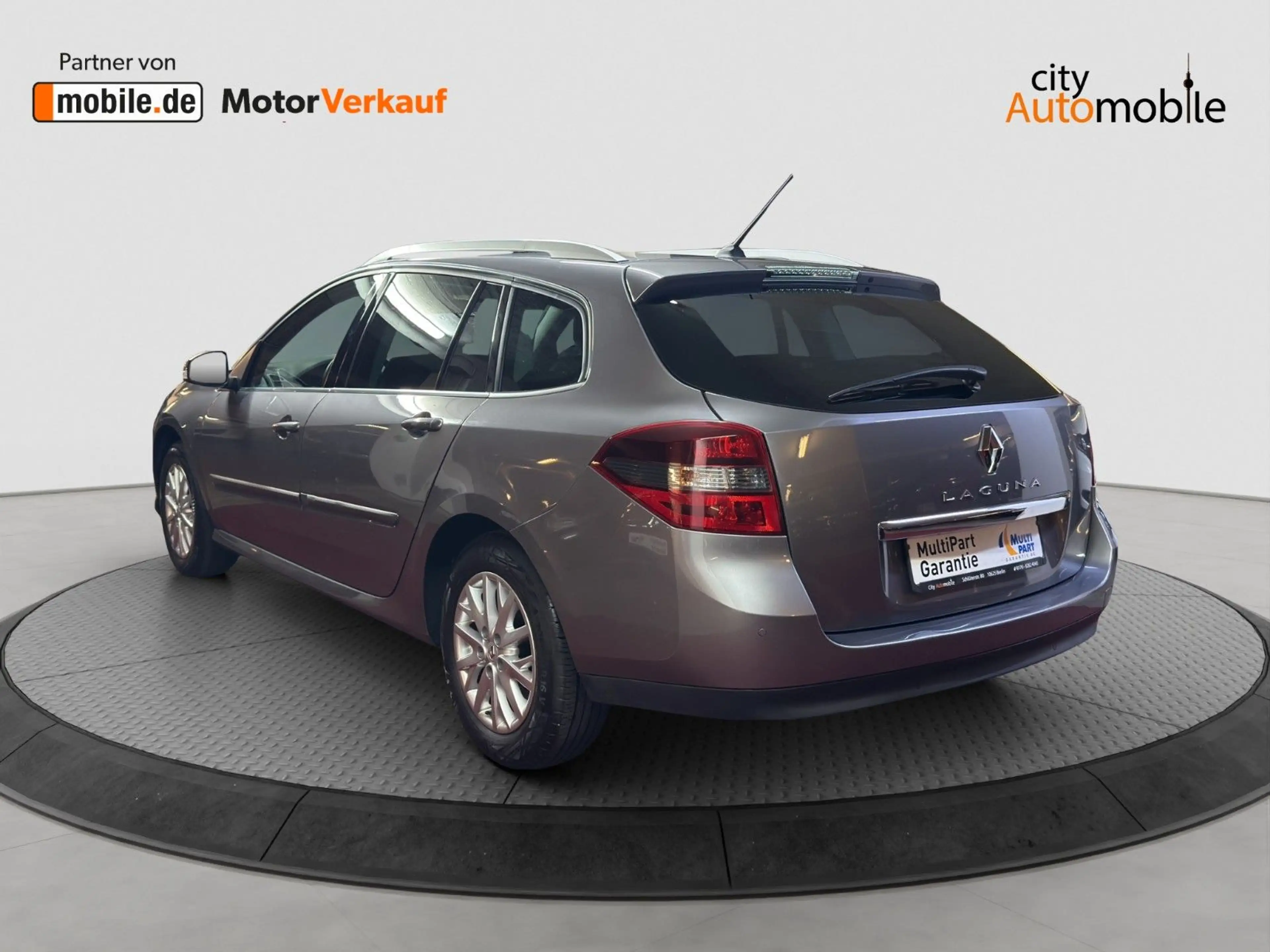 Renault Laguna III Grandtour Paris/1.Hand/Leder/PDC/BT — photo 3