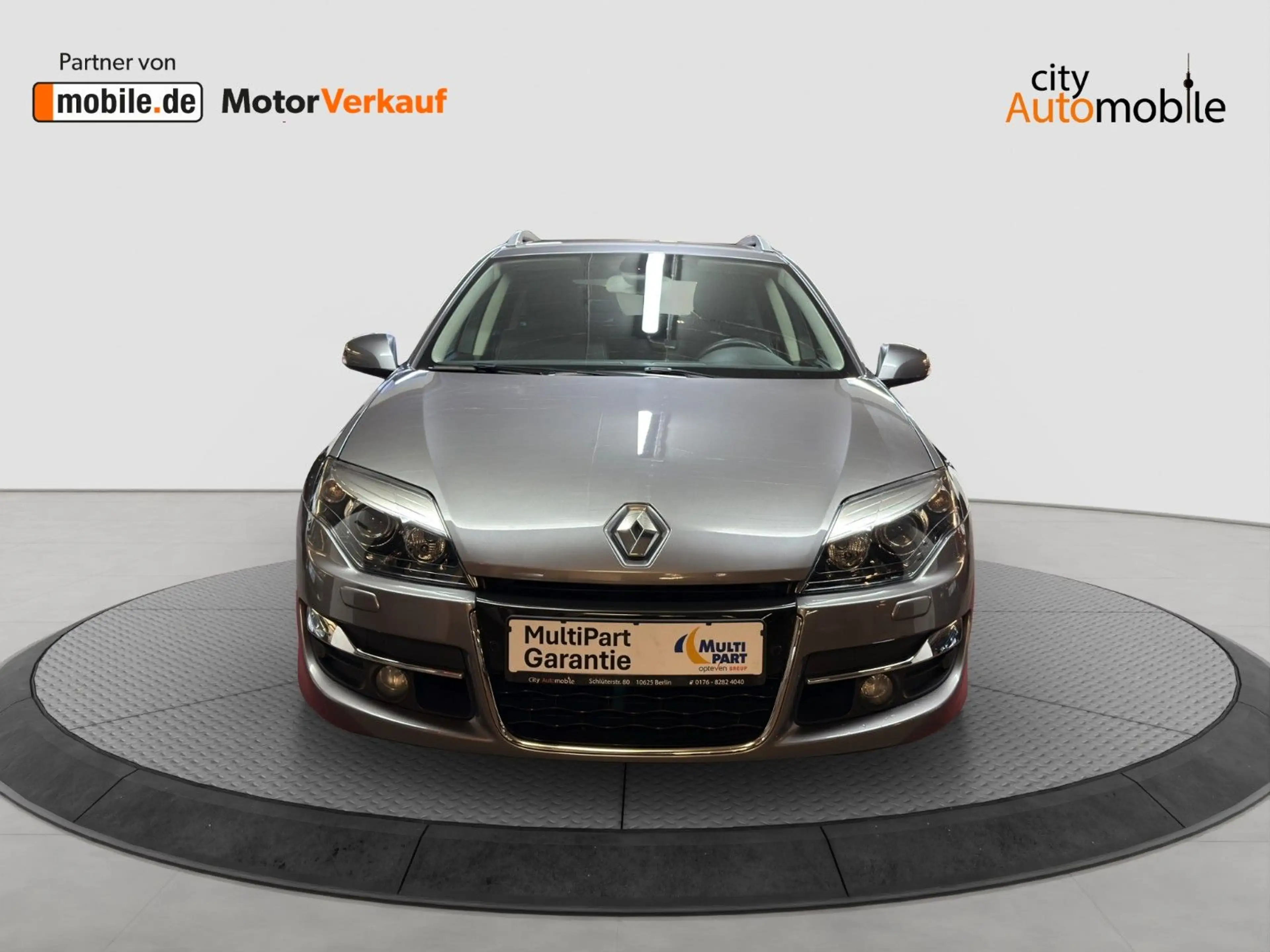 Renault Laguna III Grandtour Paris/1.Hand/Leder/PDC/BT — photo 8