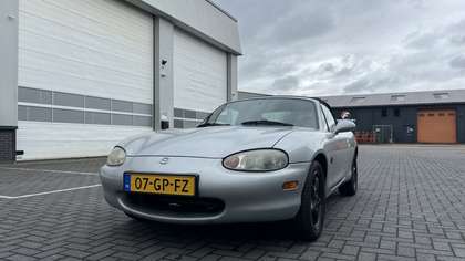 Mazda MX-5 1.6i