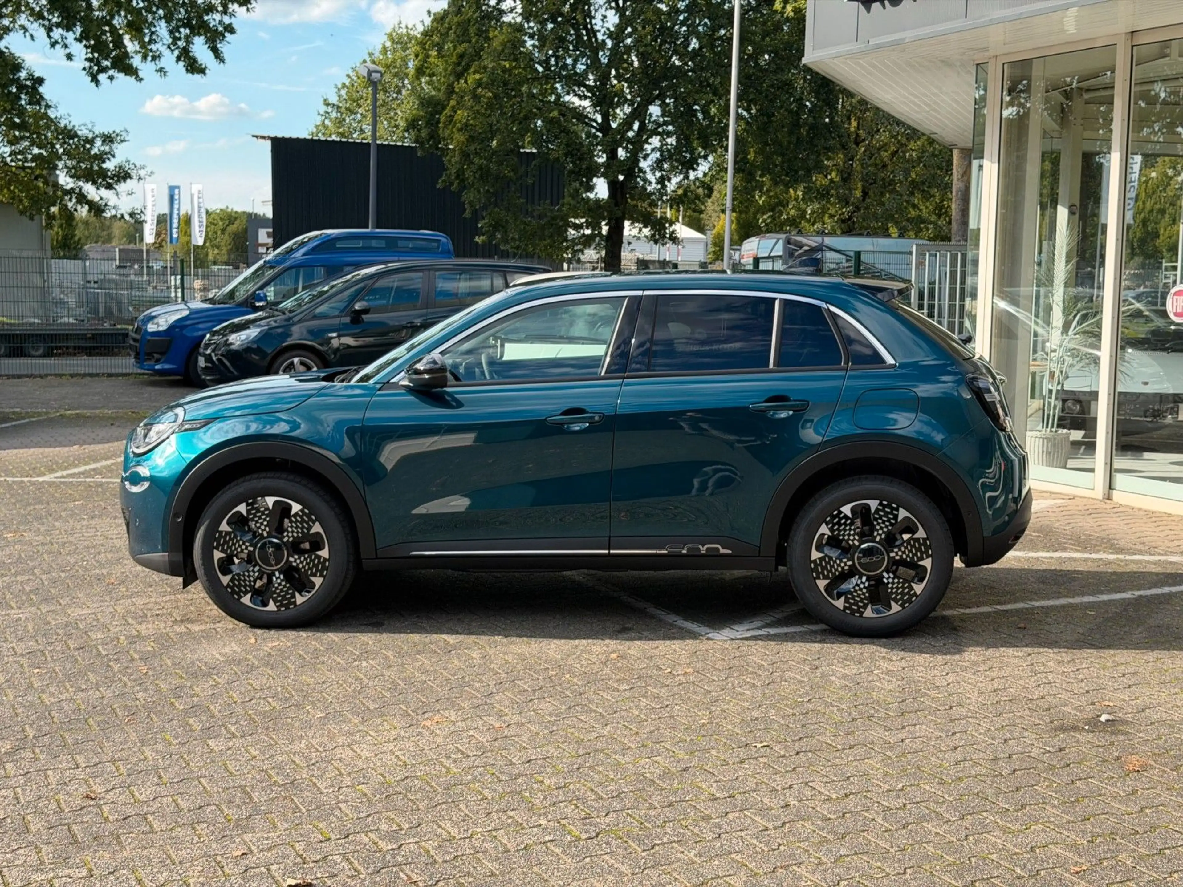 Fiat 600 1.2 Hybrid T3 81 kW eDCT LA PRIMA — photo 8