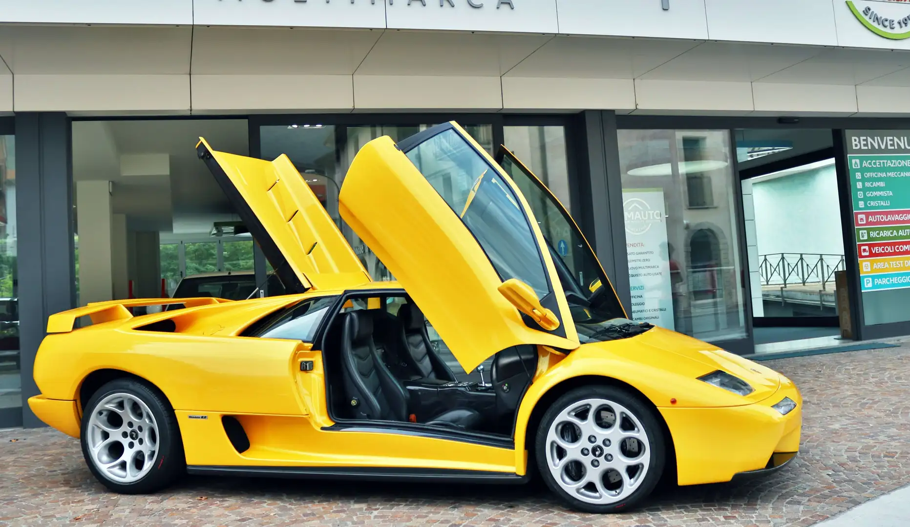 Lamborghini Diablo 6.0 Sarı - 2