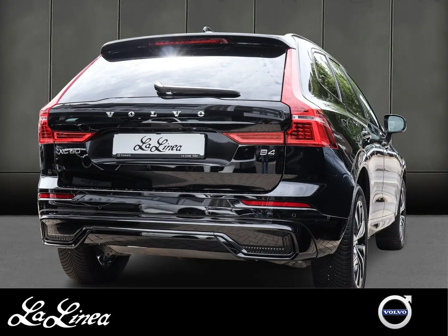 Volvo XC60 B4 (B) Plus Dark AHK/Licht/Harman Kardon/PDC/RFK Noir - 2