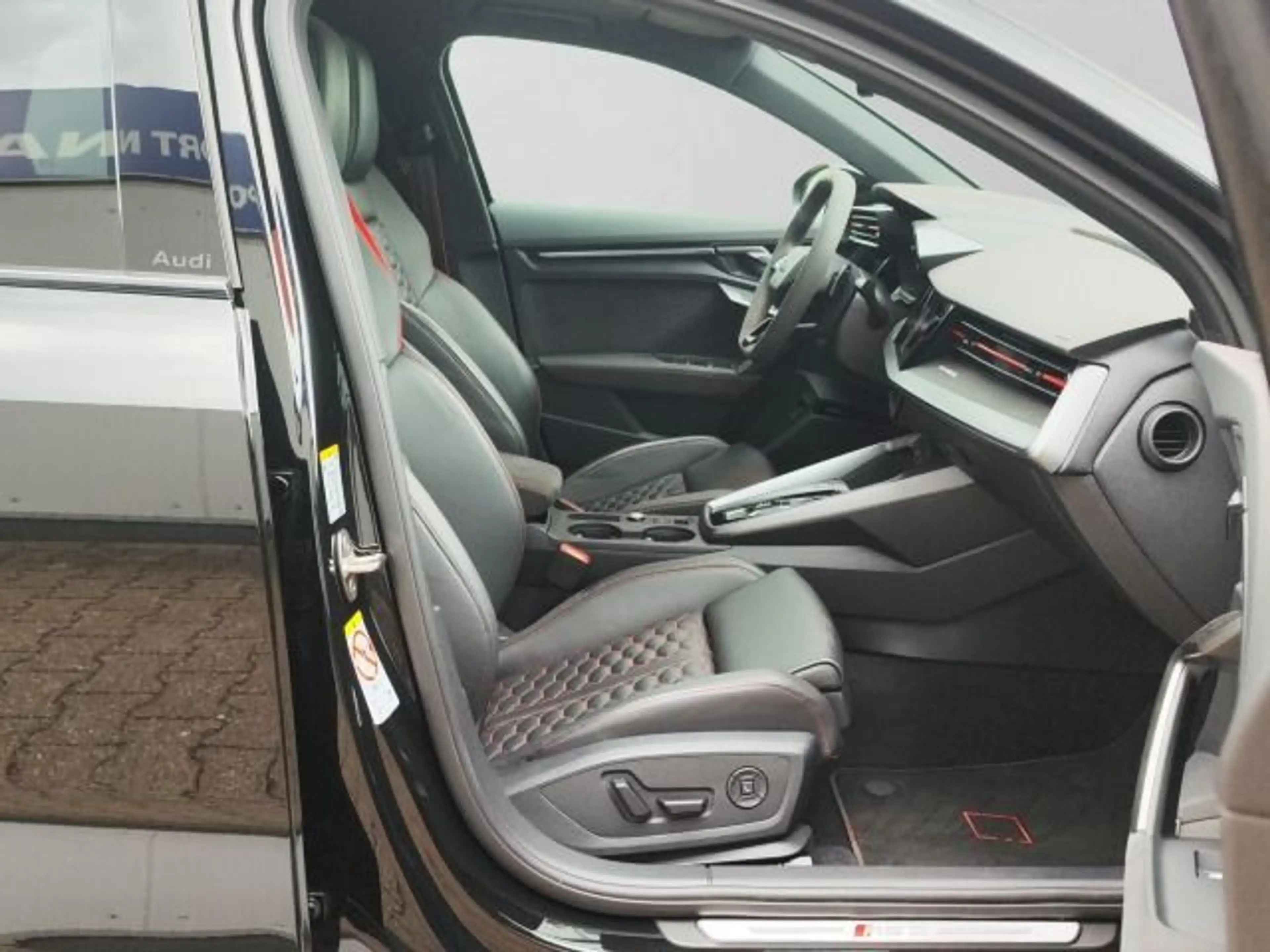 Audi RS3 RS3 Sportback TFSI Q 280 KM/H MATRIX PANO SONOS — photo 4