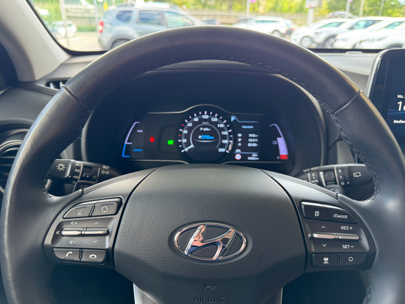Hyundai KONA Select Elektro 2WD — photo 13