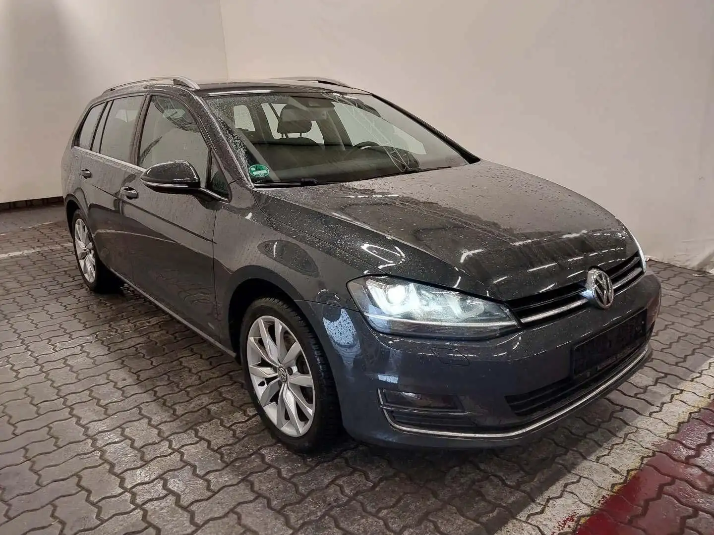 Volkswagen Golf Variant 1.4 TSI Highline 1 Hand Xenon Grau - 2