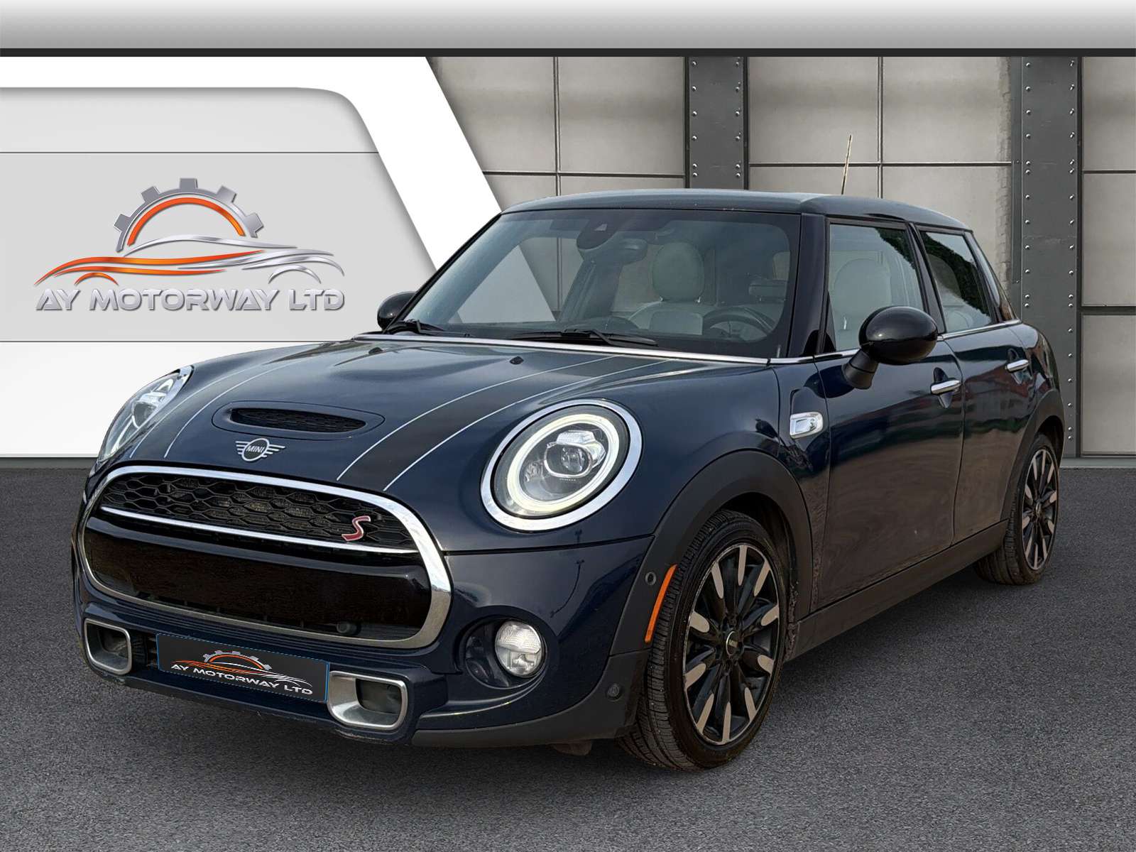 2019 MINI 5 Door Cooper S FWD — снимка 1