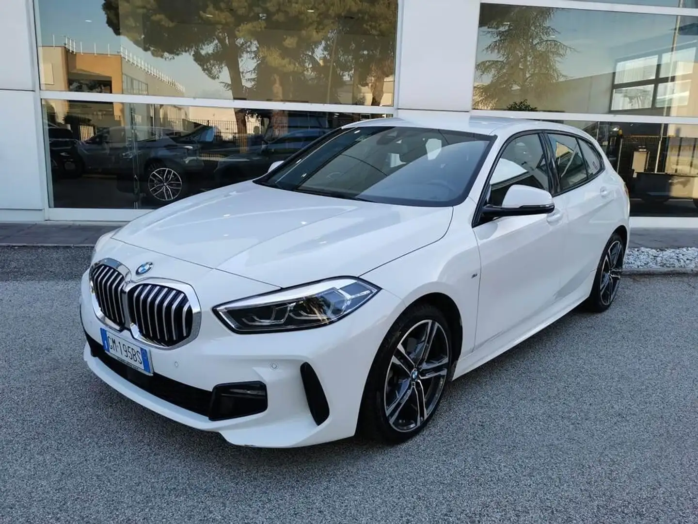 BMW 116 d Msport auto Blanc - 1