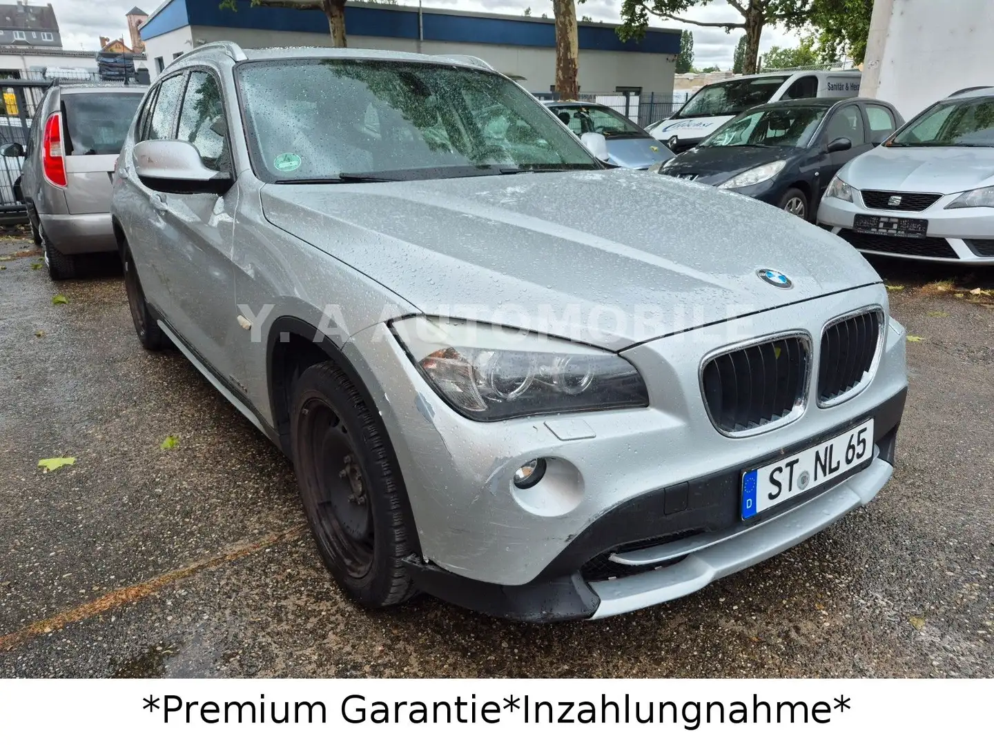BMW X1 18 d sDrive*Pano*Xenon*AHK* Silber - 2