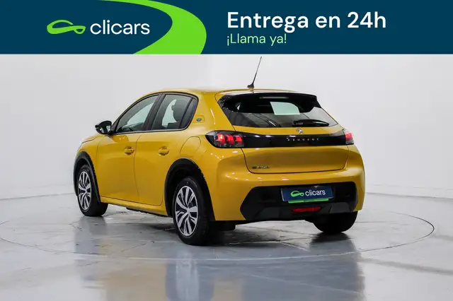 Peugeot 208 view 9