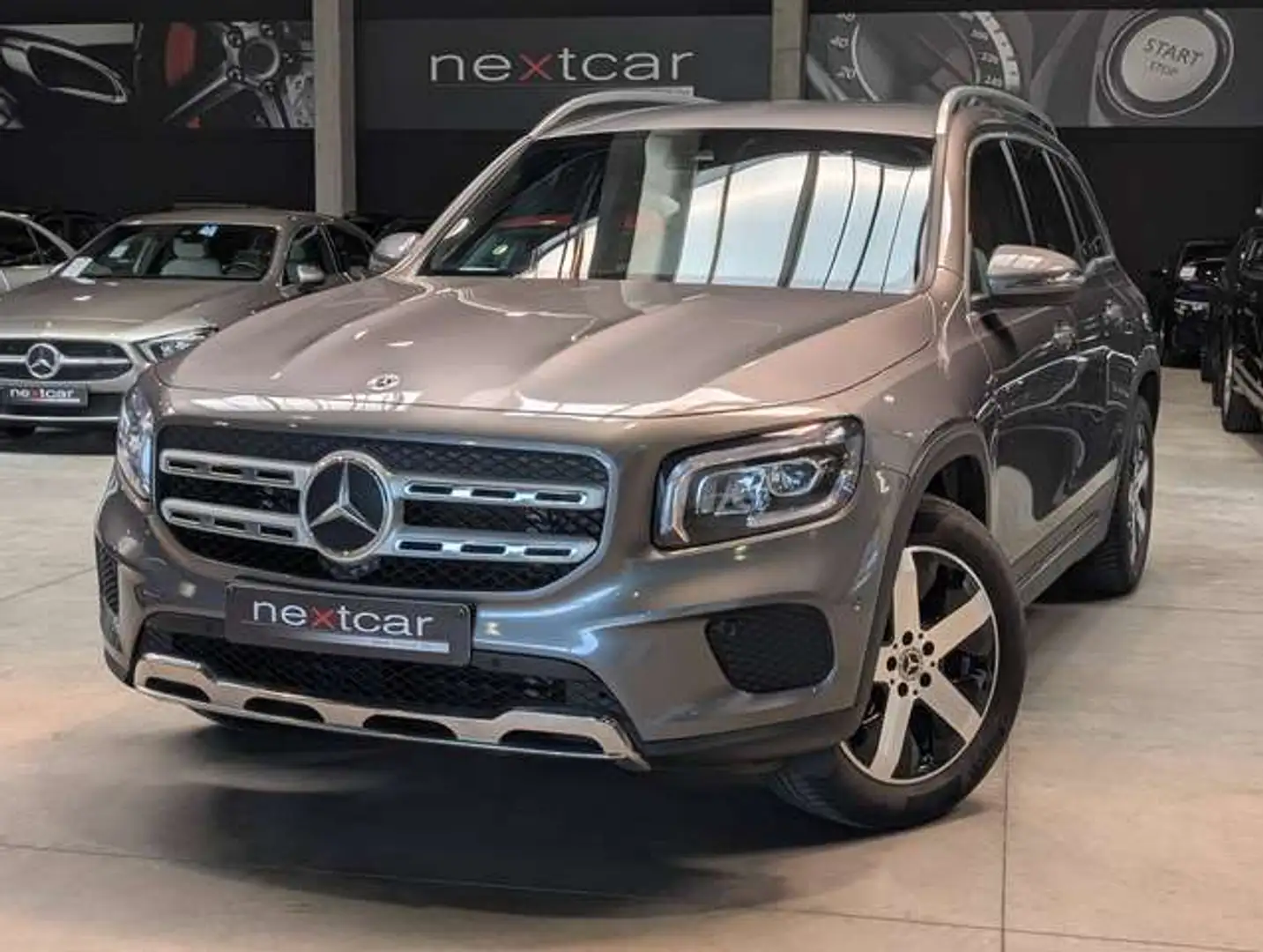 MERCEDES-BENZ Glb
