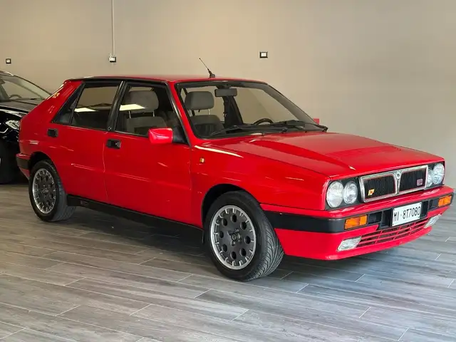 Lancia Delta HF INTEGRALE 8V KAT