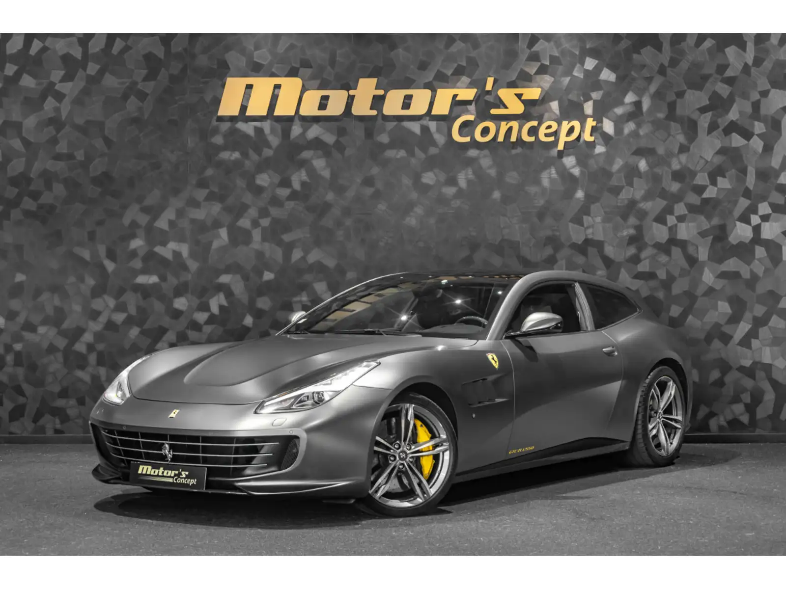 Ferrari V12 - GRIGIO SILVERSTONE - PPF MAT COMPLET