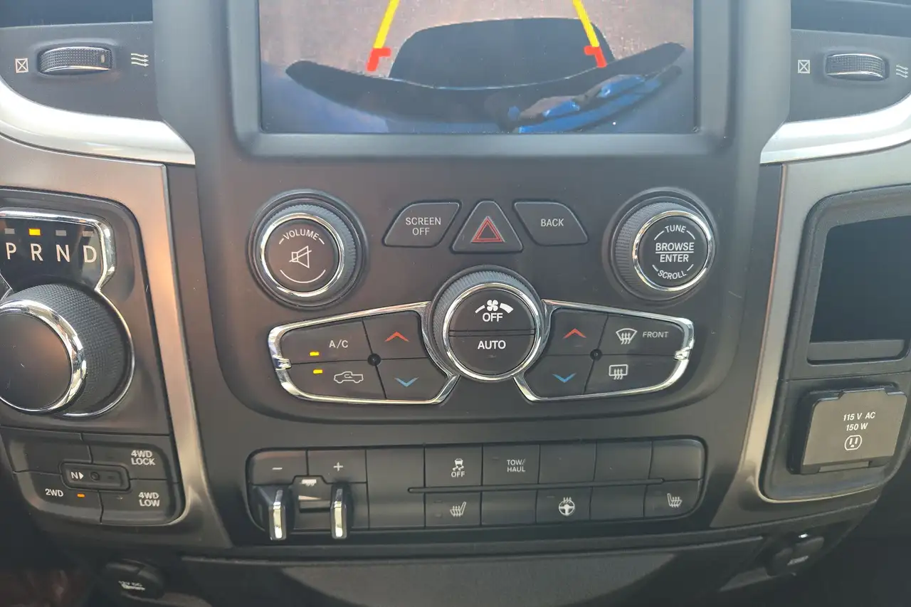 RAM 1500 снимка RAM 1500