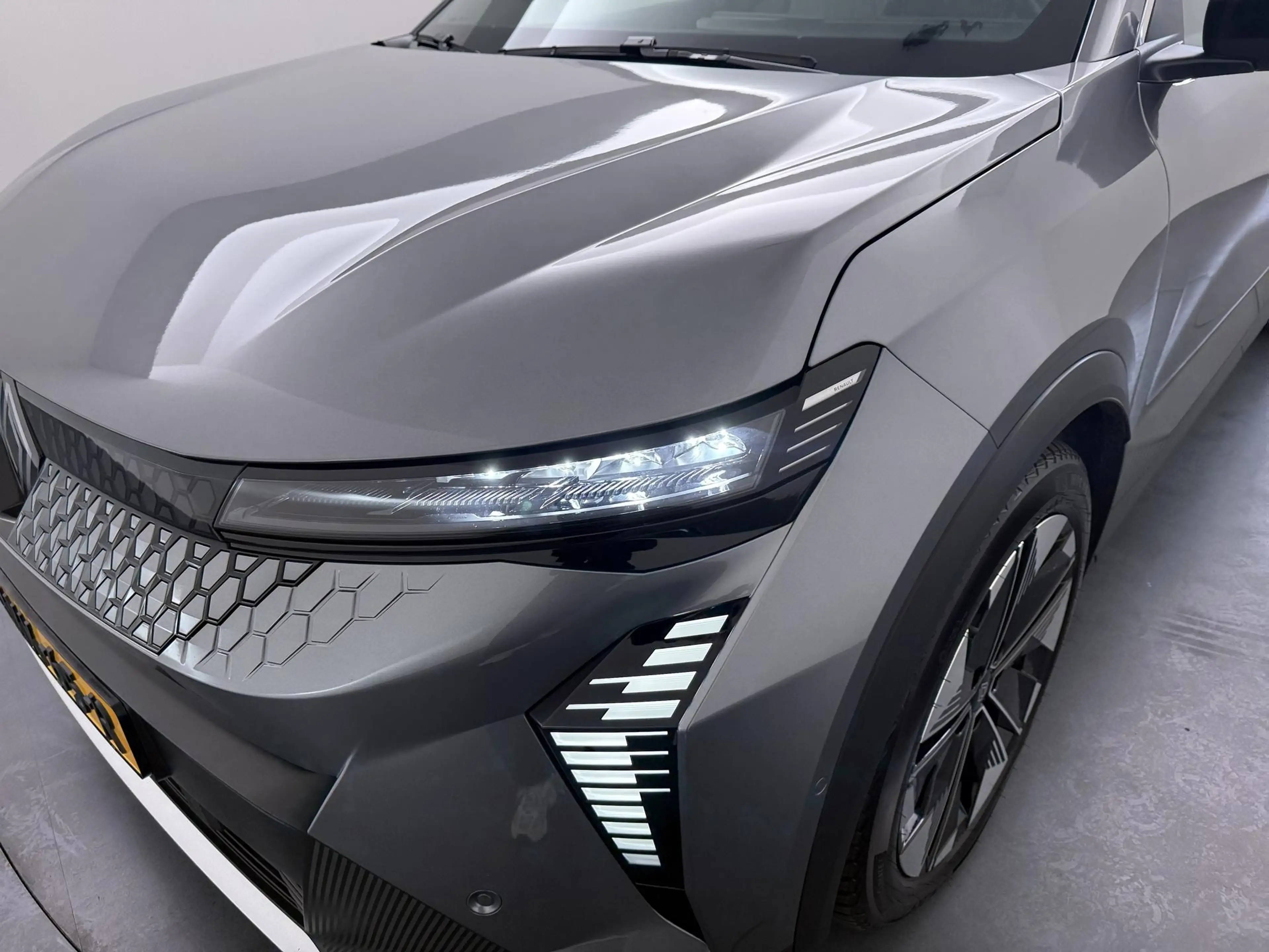 Renault Scenic E-Tech techno 220 pk long range | Adapt. Cruise | — photo 15