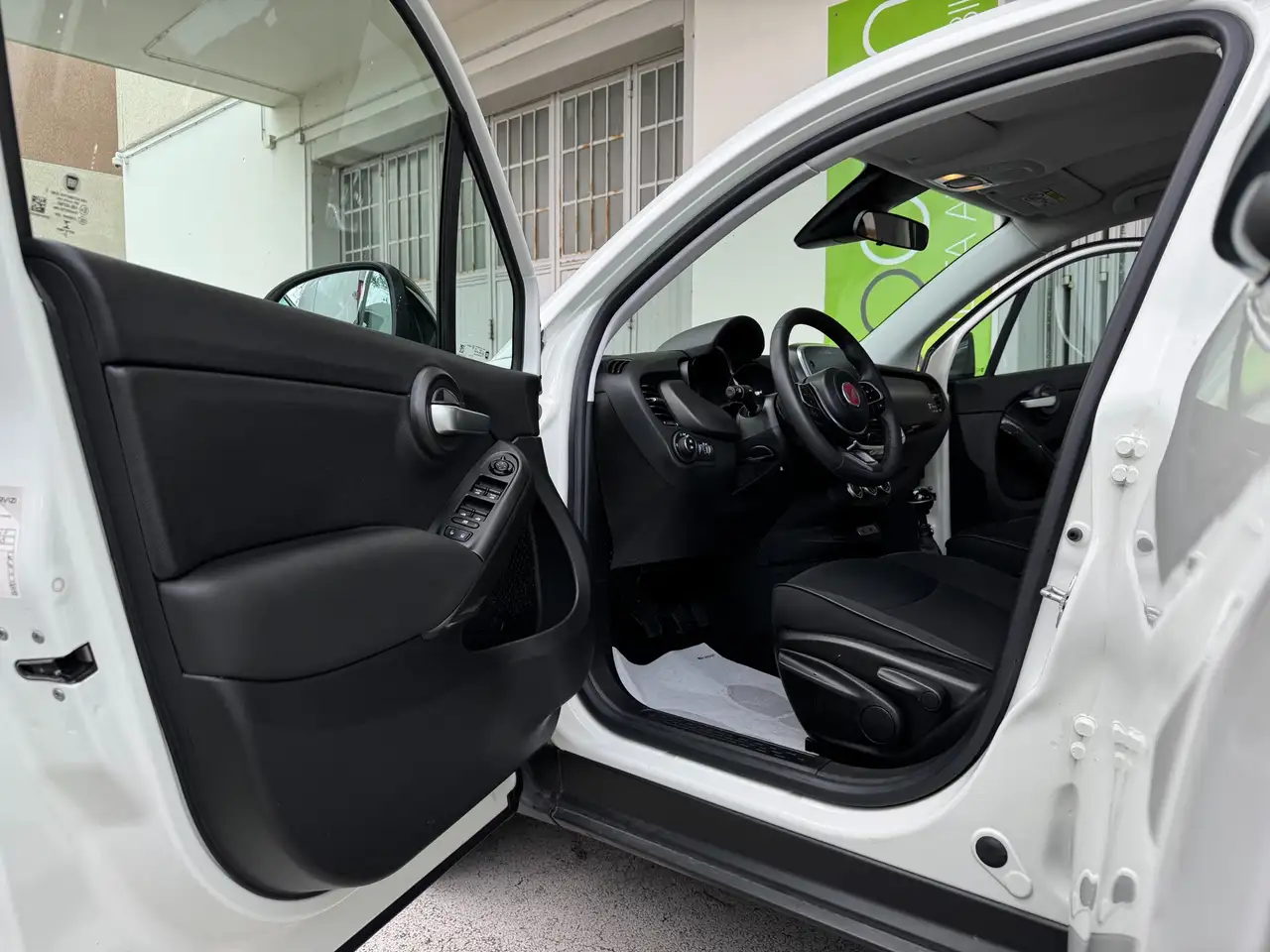 Fiat 500X 1.3 mjet Club 95cv GARANZIA 36 MESI CARPLAY-CRUIS 16
