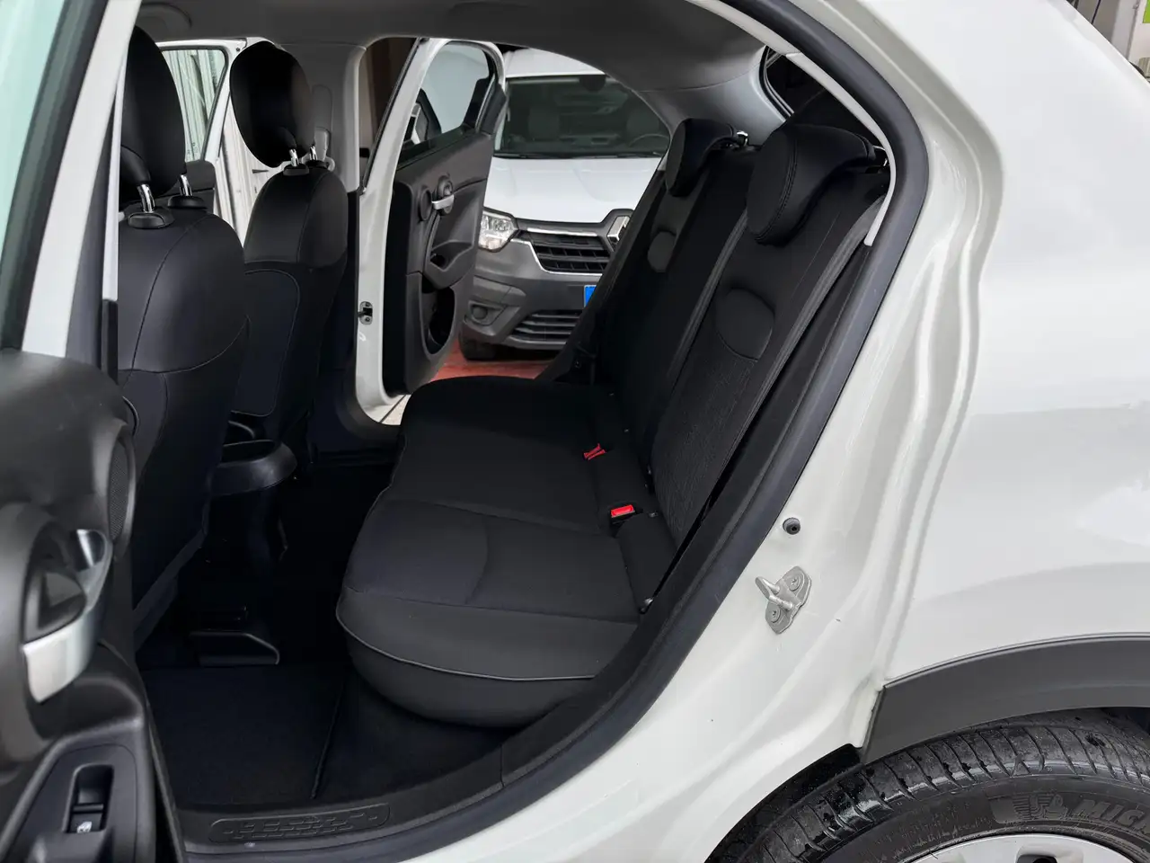 Fiat 500X 1.3 mjet Club 95cv GARANZIA 36 MESI CARPLAY-CRUIS 6