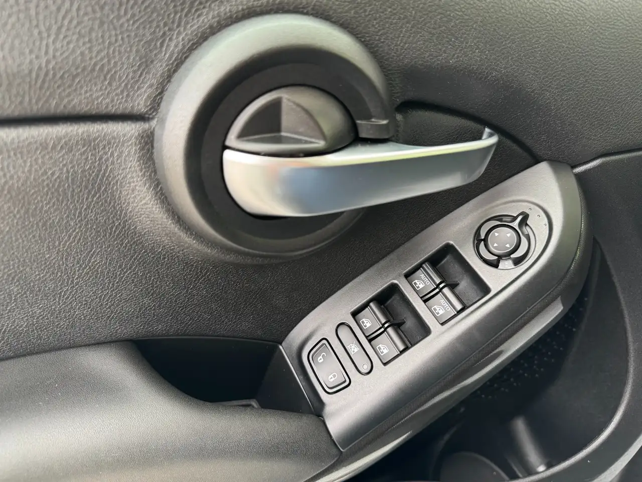 Fiat 500X 1.3 mjet Club 95cv GARANZIA 36 MESI CARPLAY-CRUIS 20