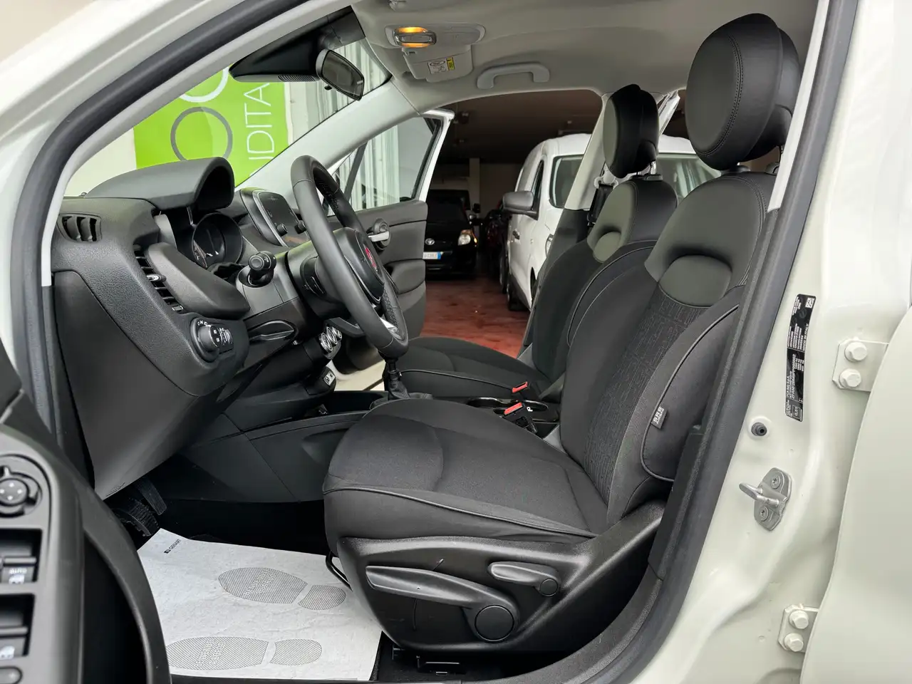 Fiat 500X 1.3 mjet Club 95cv GARANZIA 36 MESI CARPLAY-CRUIS 5