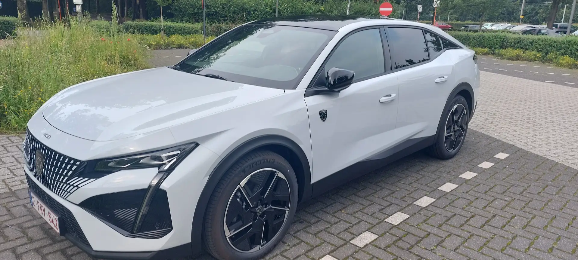 Peugeot 408 408 HYBRID 136 e-DSC6 GT Blanc - 2