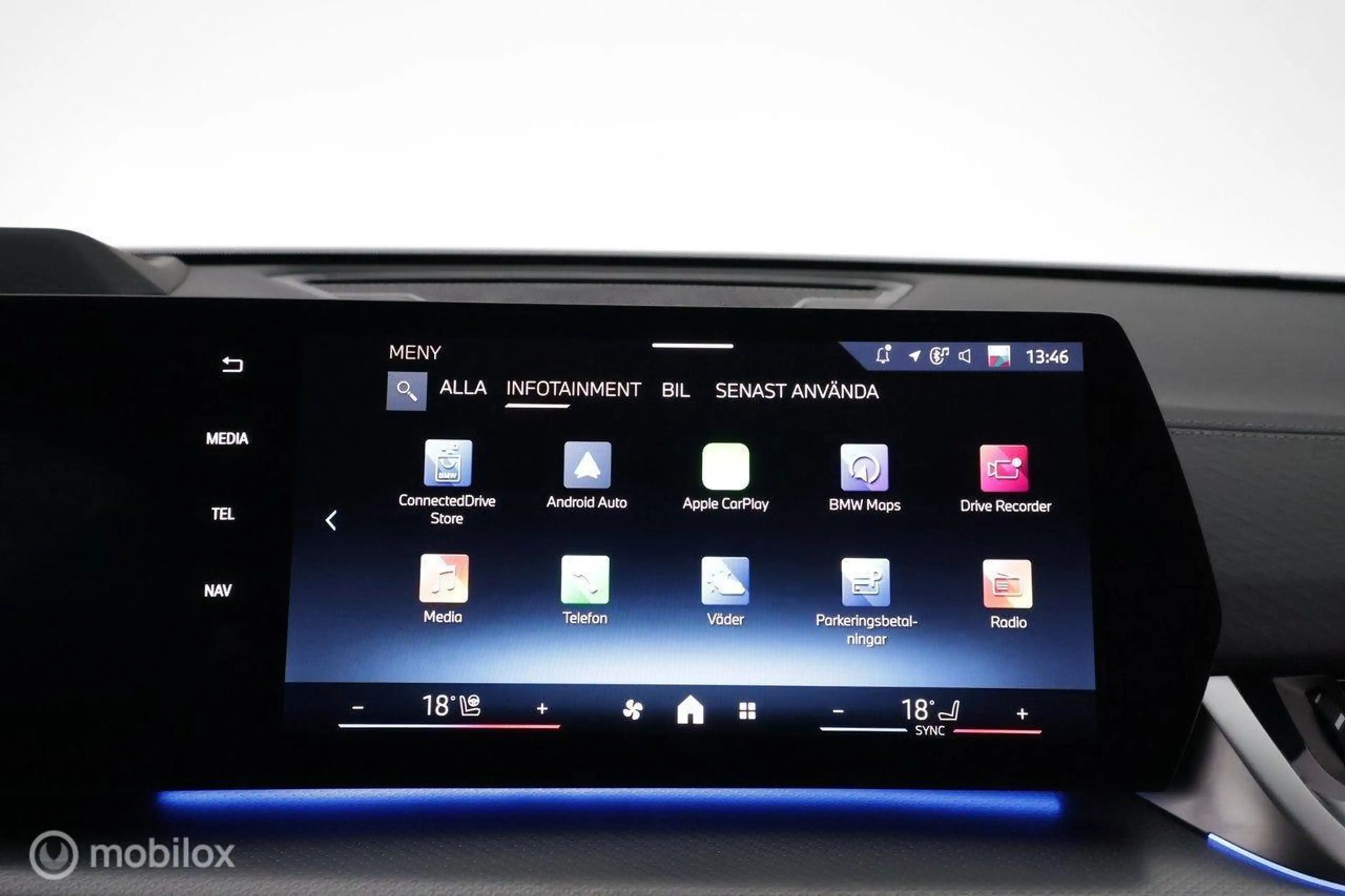 BMW iX2 xDrive30 67 kWh M-Sport, pano, HUD, trekhaak — photo 18