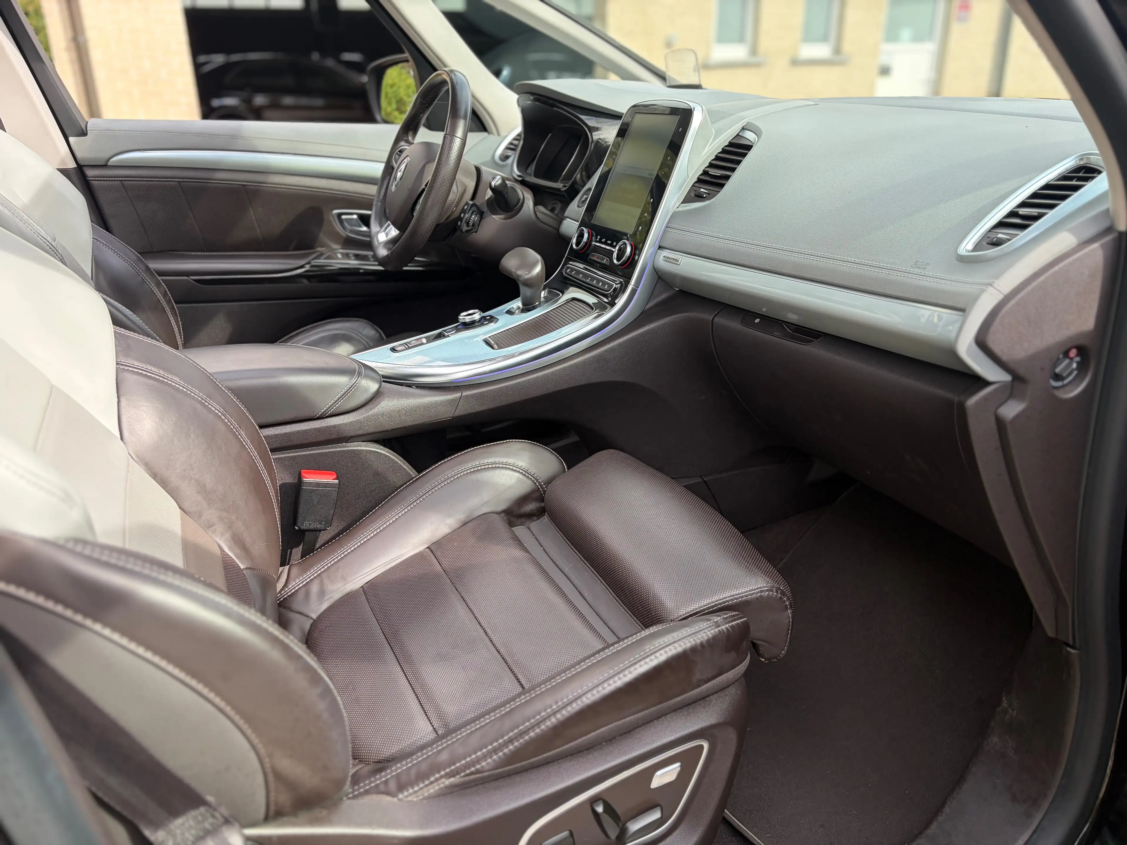 Renault Espace Espace 2.0 Blue dCi Initiale Paris EDC ### Problème joint de culasse ### — photo 15