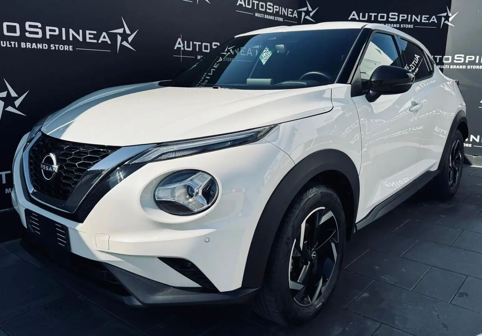 Nissan Juke 1.0 DIG-T 114 CV N-Connecta #telecamera #carplay Bianco - 2