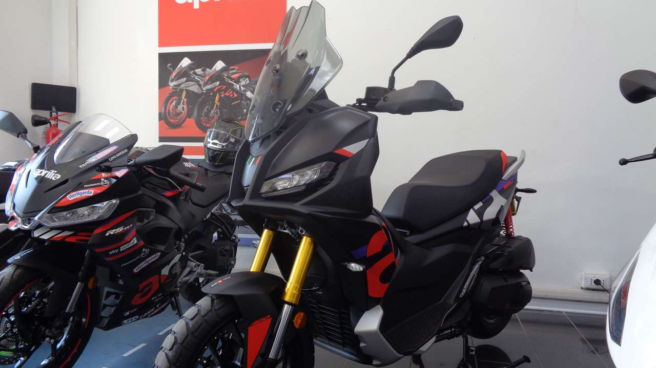 Aprilia REPLICA -